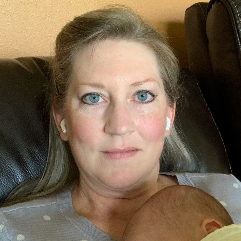 Meet your Posher, Megan